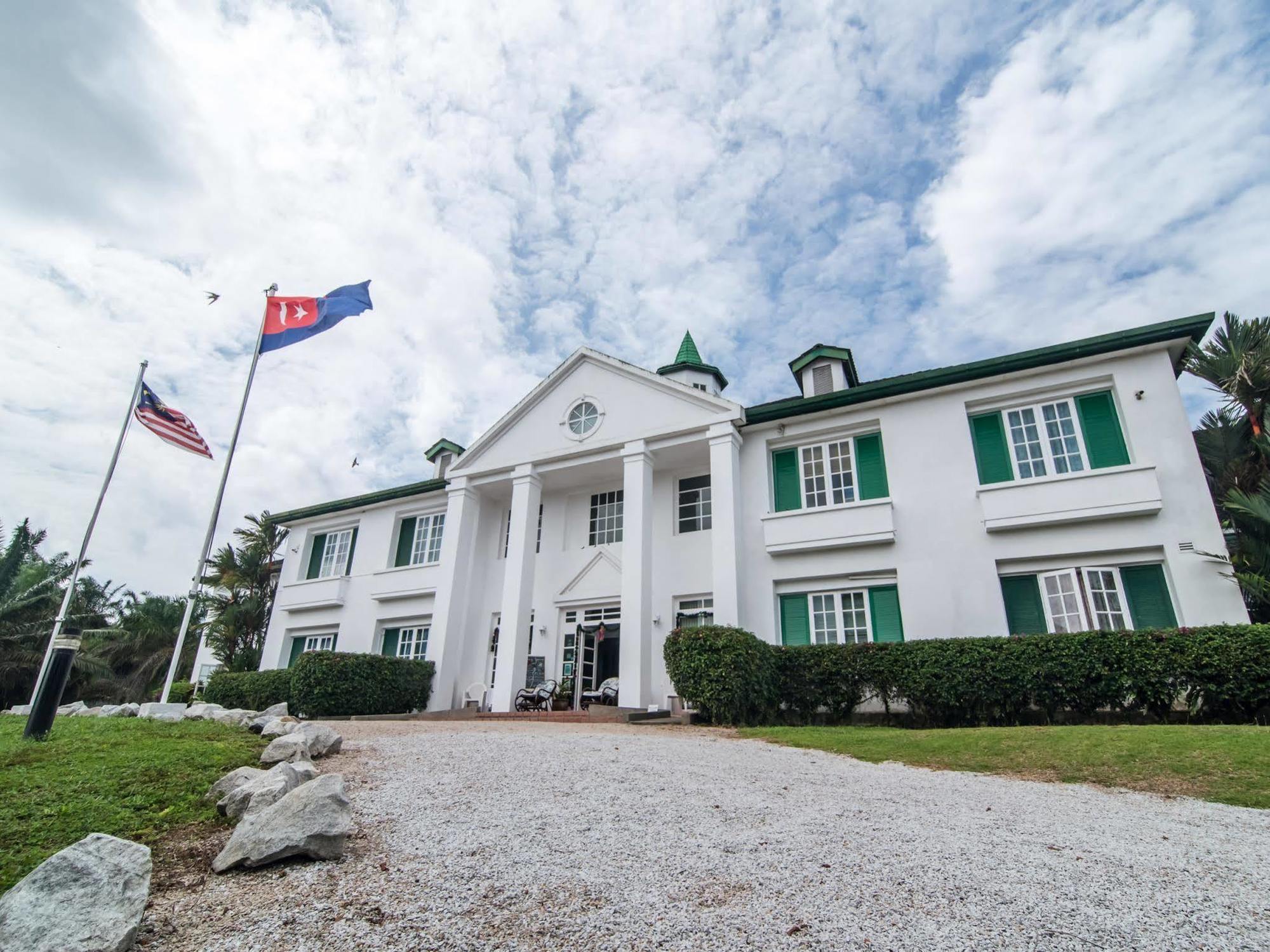Riders Resort Kulai Exterior photo